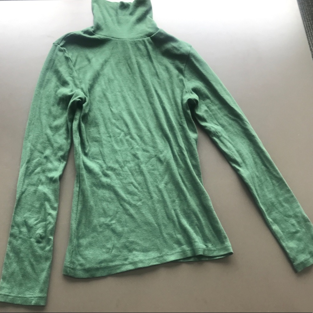 Brave Soul Green Turtle Neck